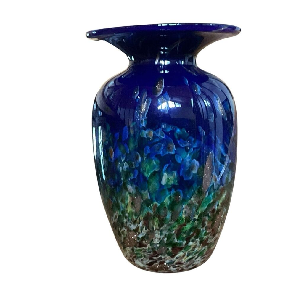 Art Glass Vase Cobalt Blue Swirl Studio Glass Decor 6” Hand Blown